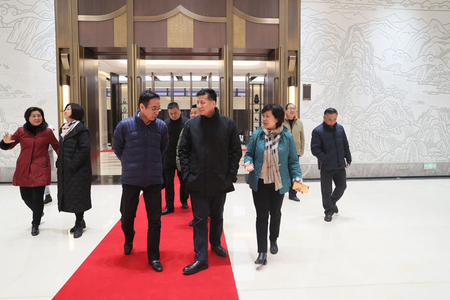 劉誓?？疾煳錆h體育中心 要求加強場館賽后利用(圖1)